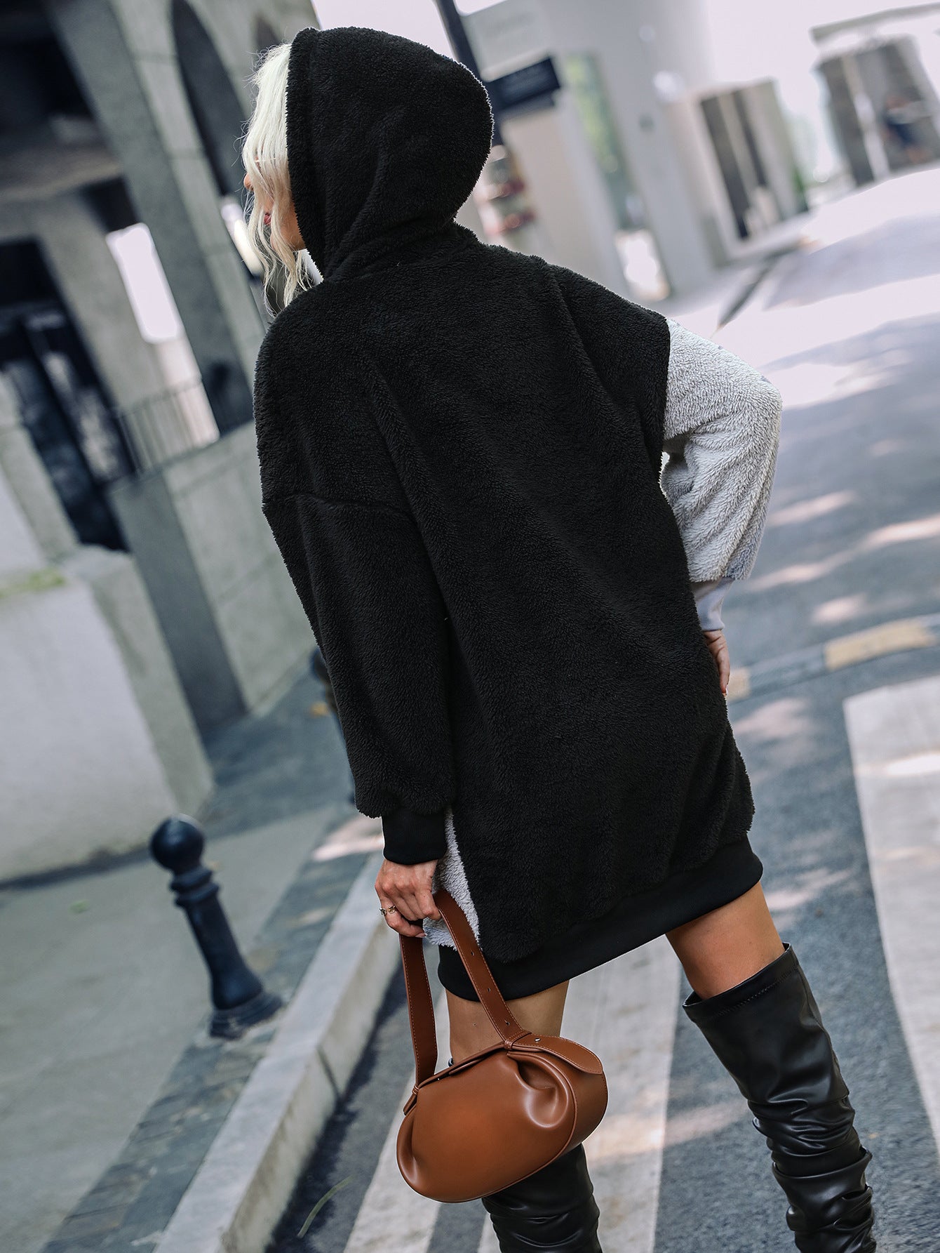 Cozy Color-Block Long Hooded Fleece Sweatshirt
