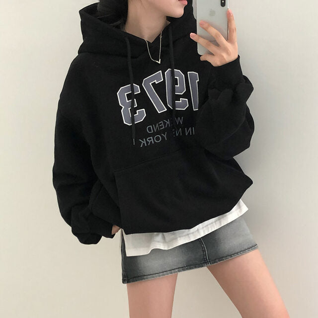 Cozy Fleece-Lined Letter Hoodie for Casual Everyday Wear