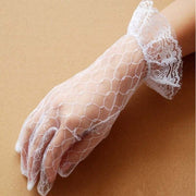 Elegant Split Finger Lace Wedding Gloves