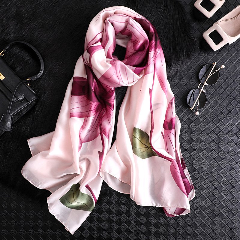 Stay Cool in Style: Lightweight Air Conditioning Shawl
