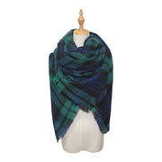 Stay Warm in Style with Double-Sided 7-Color Plaid Scarves