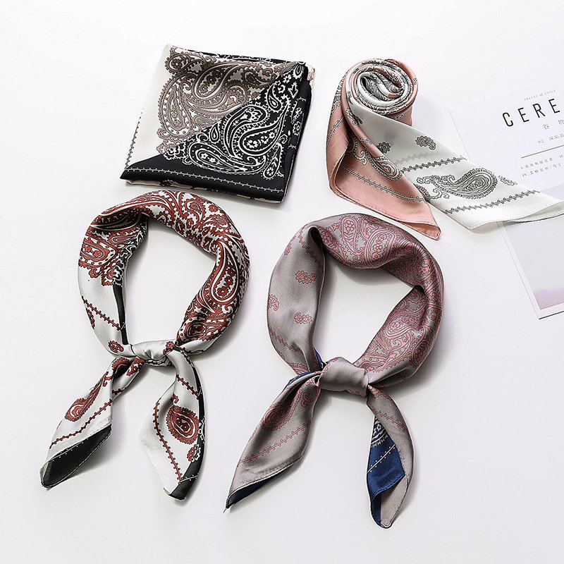 Retro Chic Square Scarf Set
