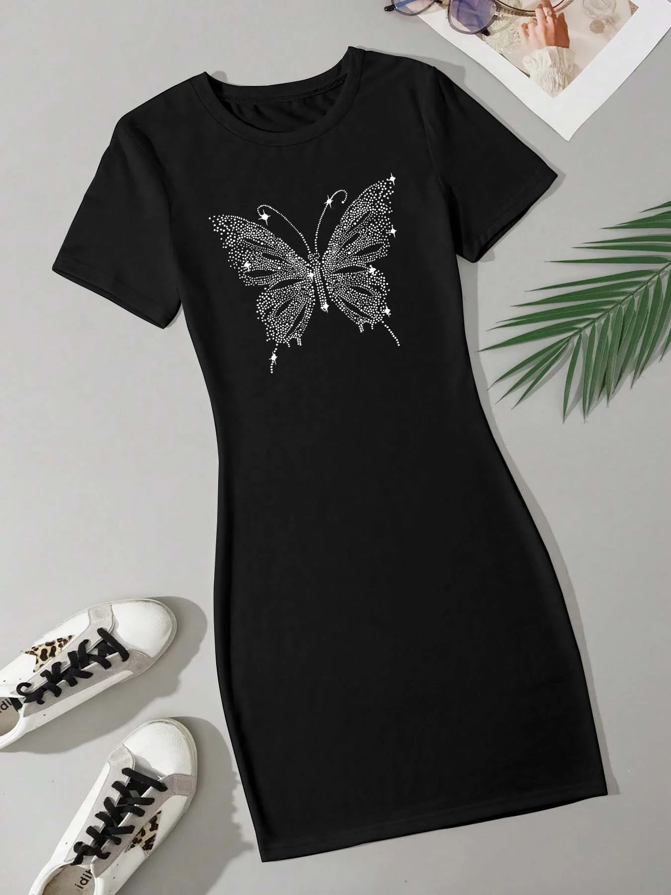 Summer Women's Bee Bow Pattern Printed Slim Fit Short Sleeve Round Neck Mini Dress