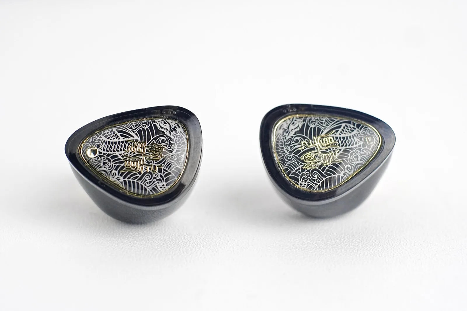 In‑Ear Earphones with 10 mm Dynamic Driver and PET Diaphragm – Available with 3.5 mm, 4.4 mm or USB‑C Connectors