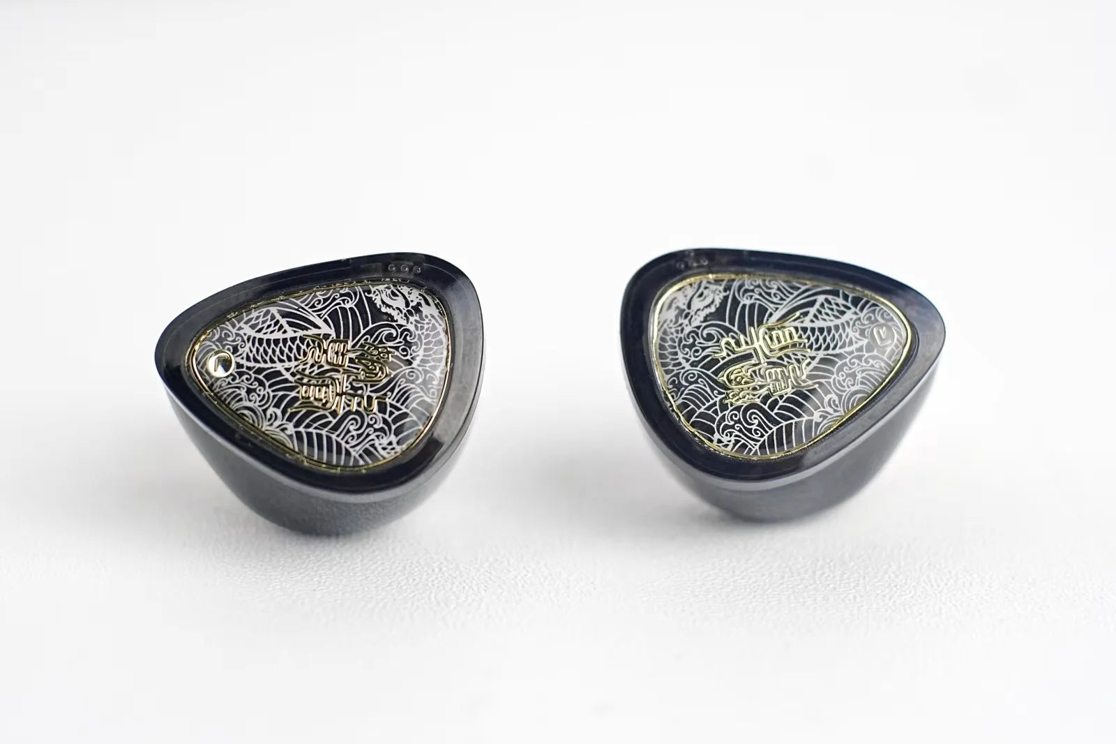 In‑Ear Earphones with 10 mm Dynamic Driver and PET Diaphragm – Available with 3.5 mm, 4.4 mm or USB‑C Connectors