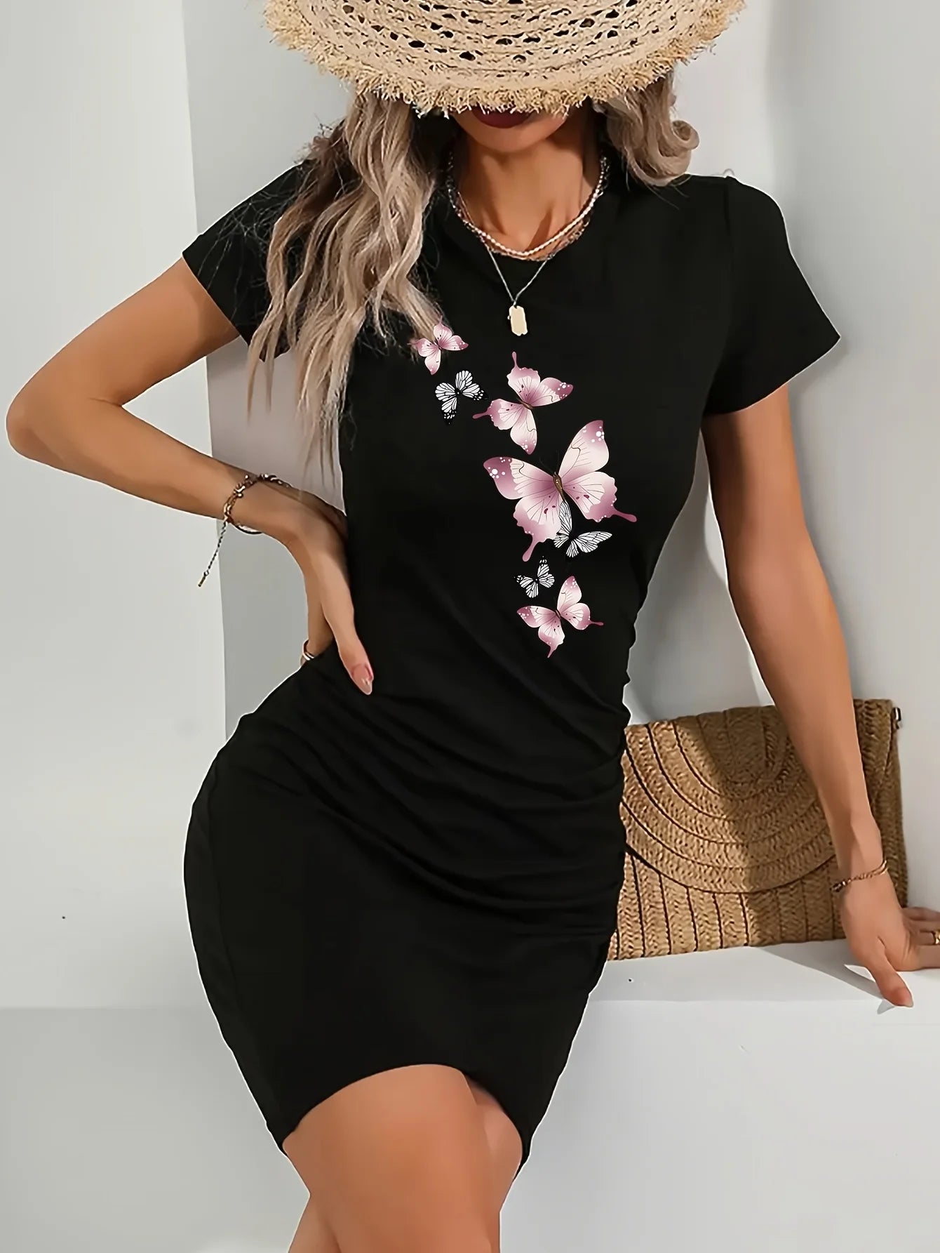 Summer Women's Bee Bow Pattern Printed Slim Fit Short Sleeve Round Neck Mini Dress