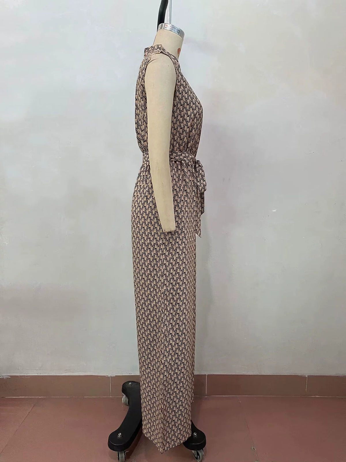 Adjustable Lace Print Backless Jumpsuit