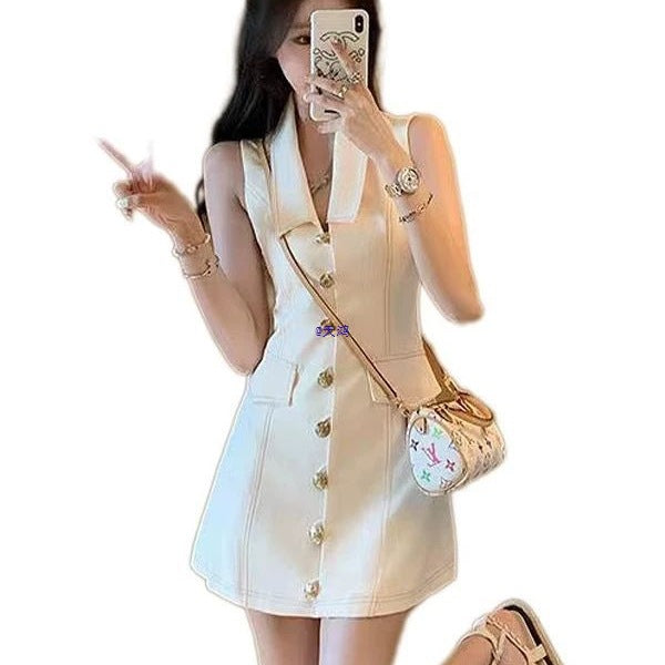Petite Style Chic Sleeveless Mini Dress