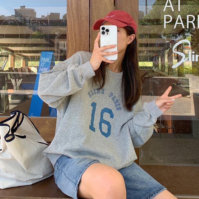 Oversized Letter Print Long Sleeve Women's Pullover Sweater
