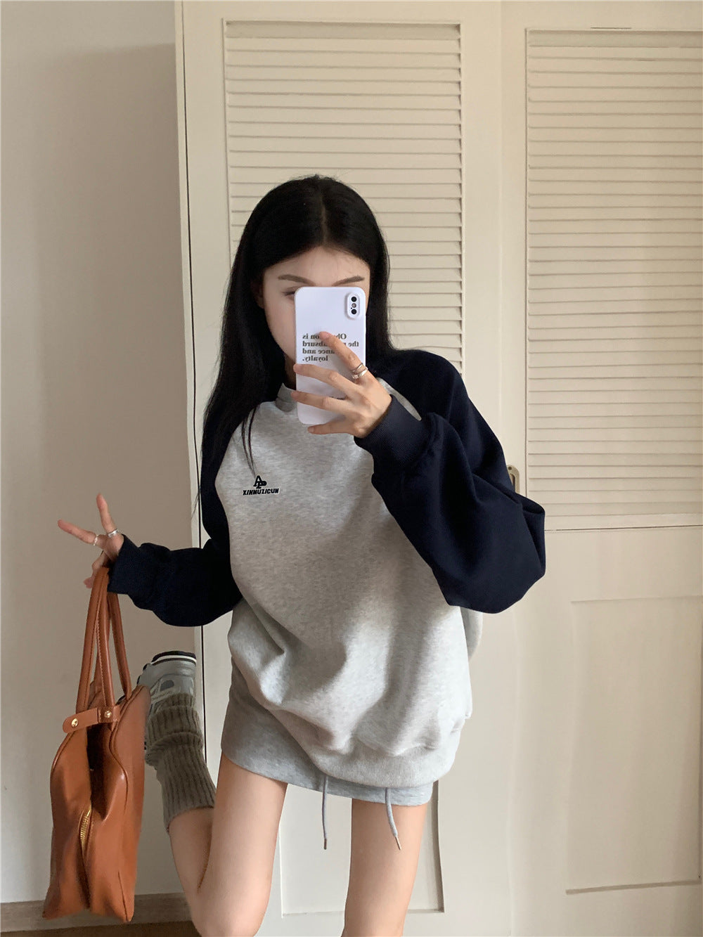 Women's Raglan Sleeve Sweater Autumn Korean Style LetterLong Sleeve Top