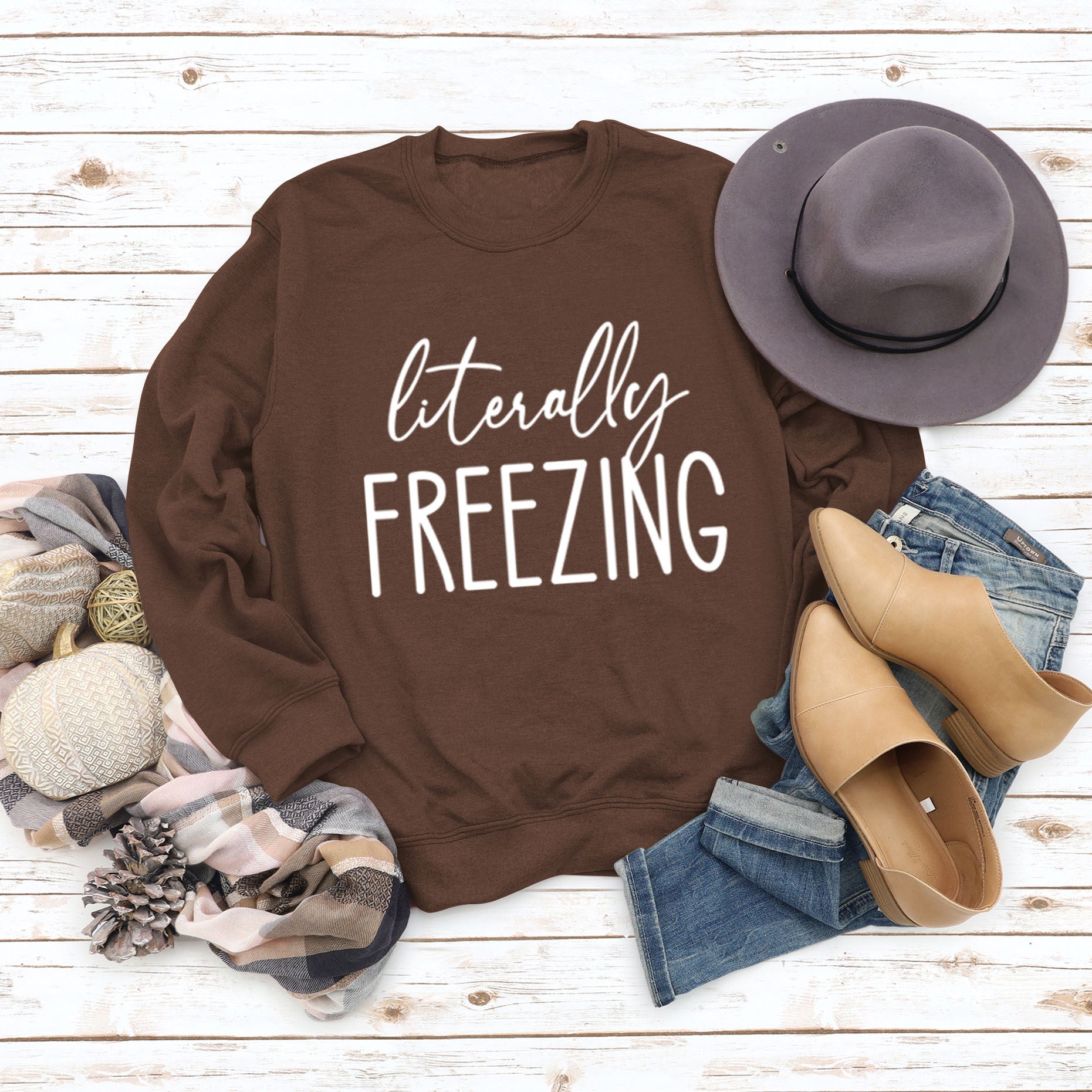 Women's Printed Loose Round Neck Long Sleeve Pullover Sweatshirt