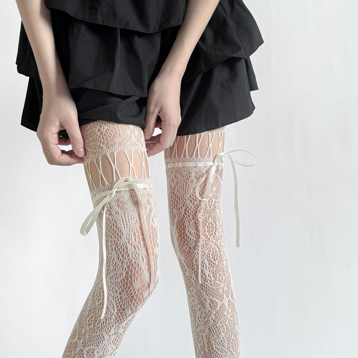 Dark Gothic Bow Fishnet Hollow-Out Pantyhose