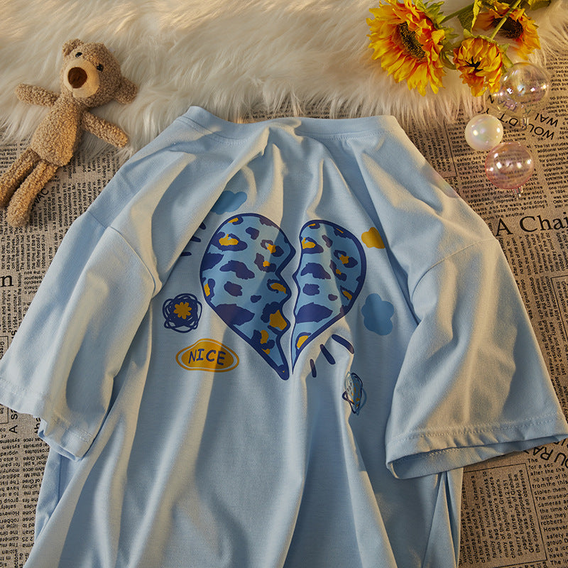 Loose-Fit Heart Print Short Sleeve Top – Casual & Cute