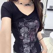 Vintage Floral Black T-Shirt – Slim Fit Retro Design