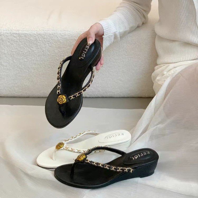 Comfy Flat Sandals