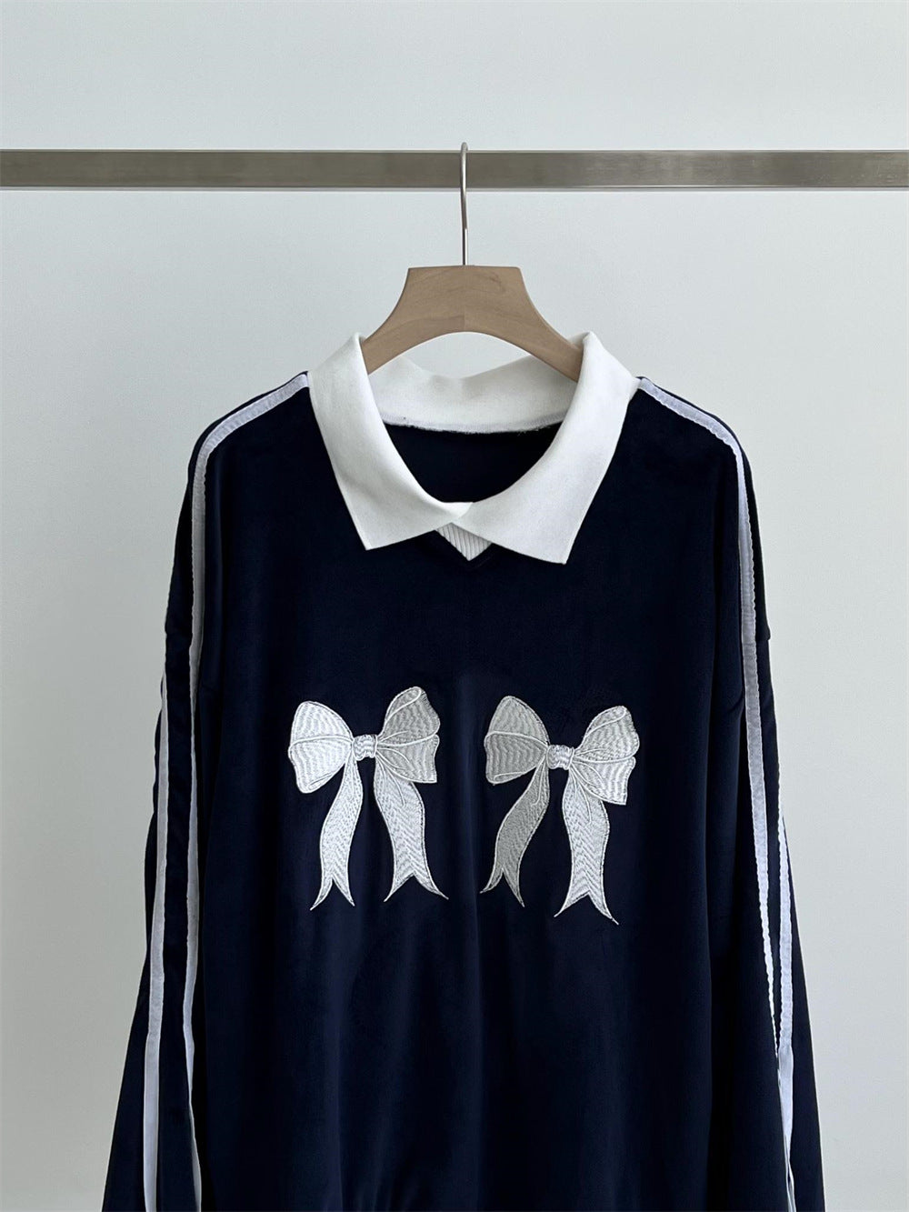 Retro Bow Embroidered Striped Contrast Knit Sweater