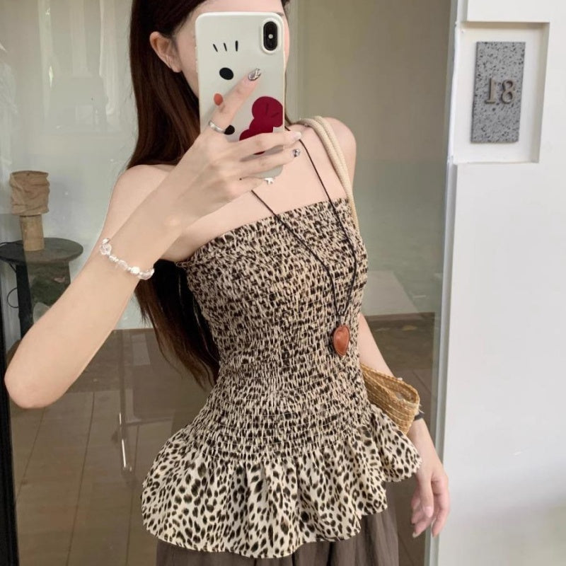 Sassy Leopard Print Tube Top – Trendy Retro Short Sleeve