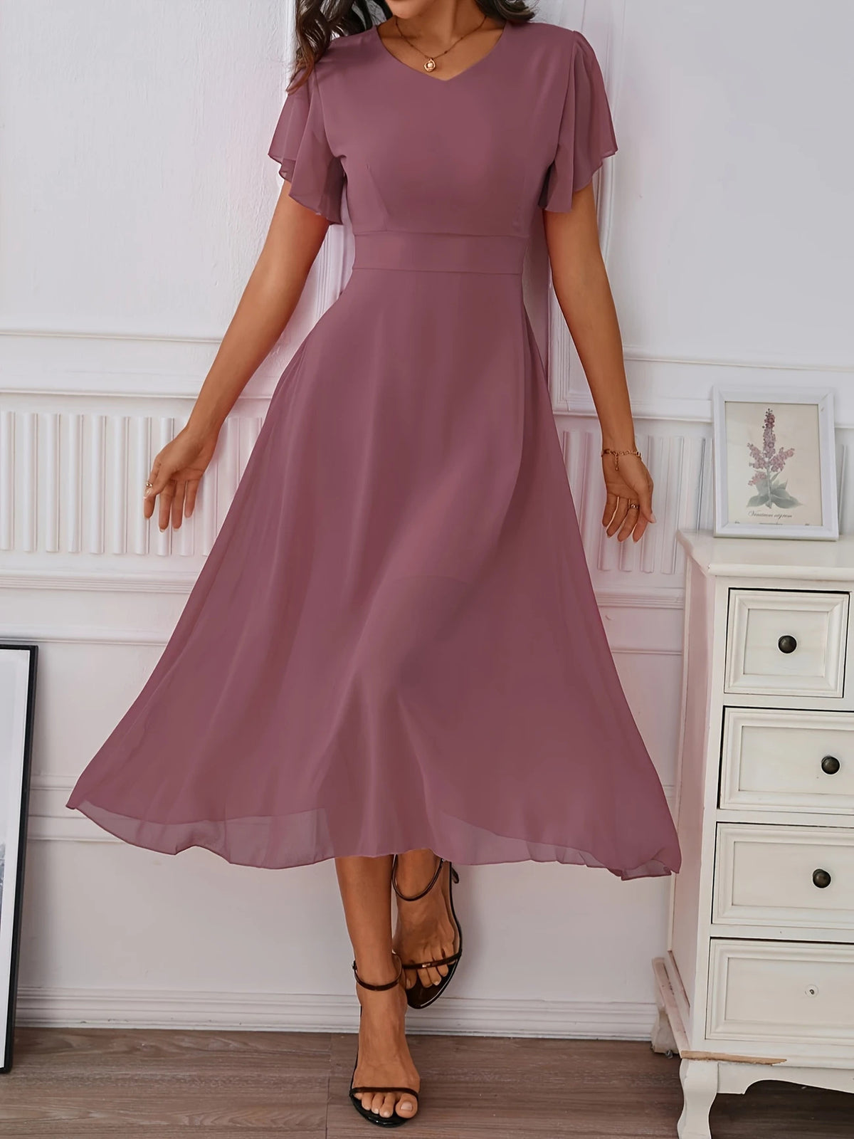 Womens Cinched Waist V-neck Swing Chiffon Dress