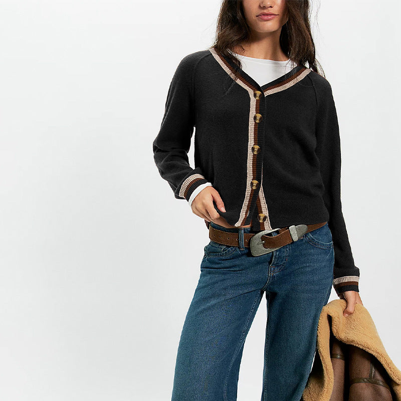 Button-down Knitted Sweater Cardigan Coat Fashionable Womens Wear