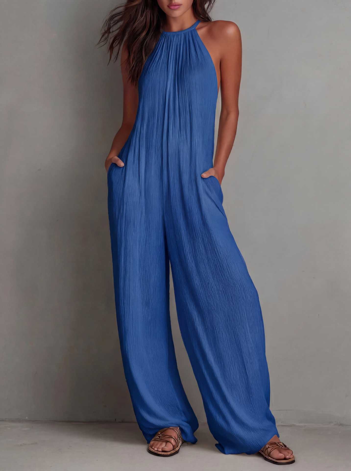 Chic Open-Back Pleated Wide-Leg Resort Jumpsuit