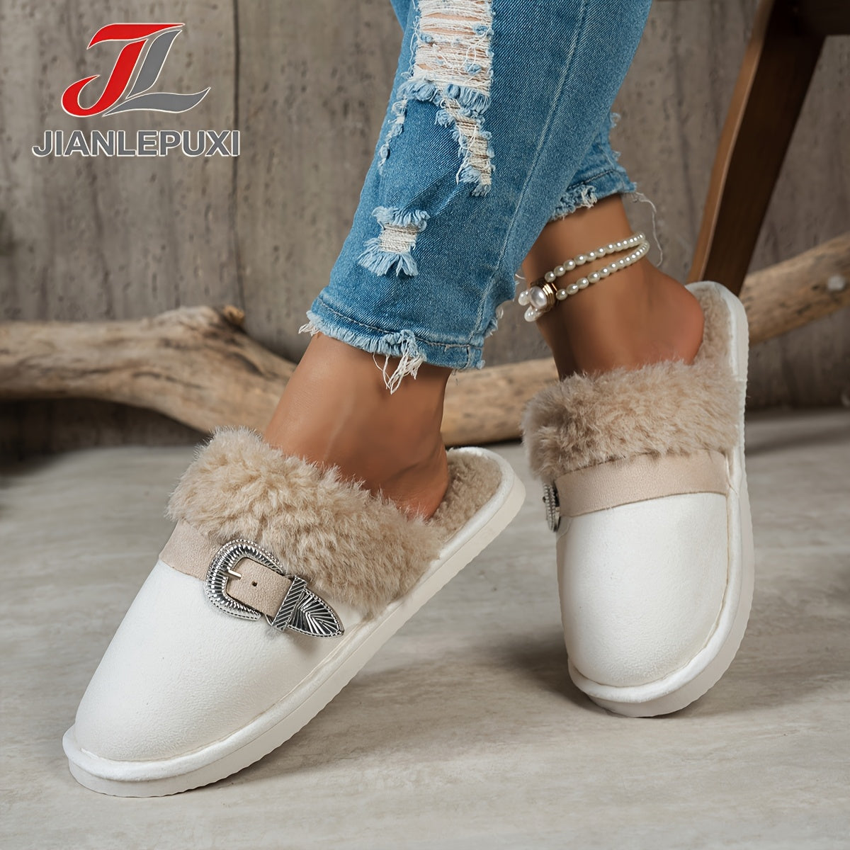Unisex Plush-Lined Buckle House Slippers – Silent and Comfortable