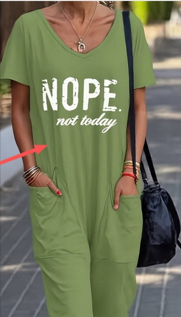 Chic V-Neck Pocket Jumpsuit for Summer