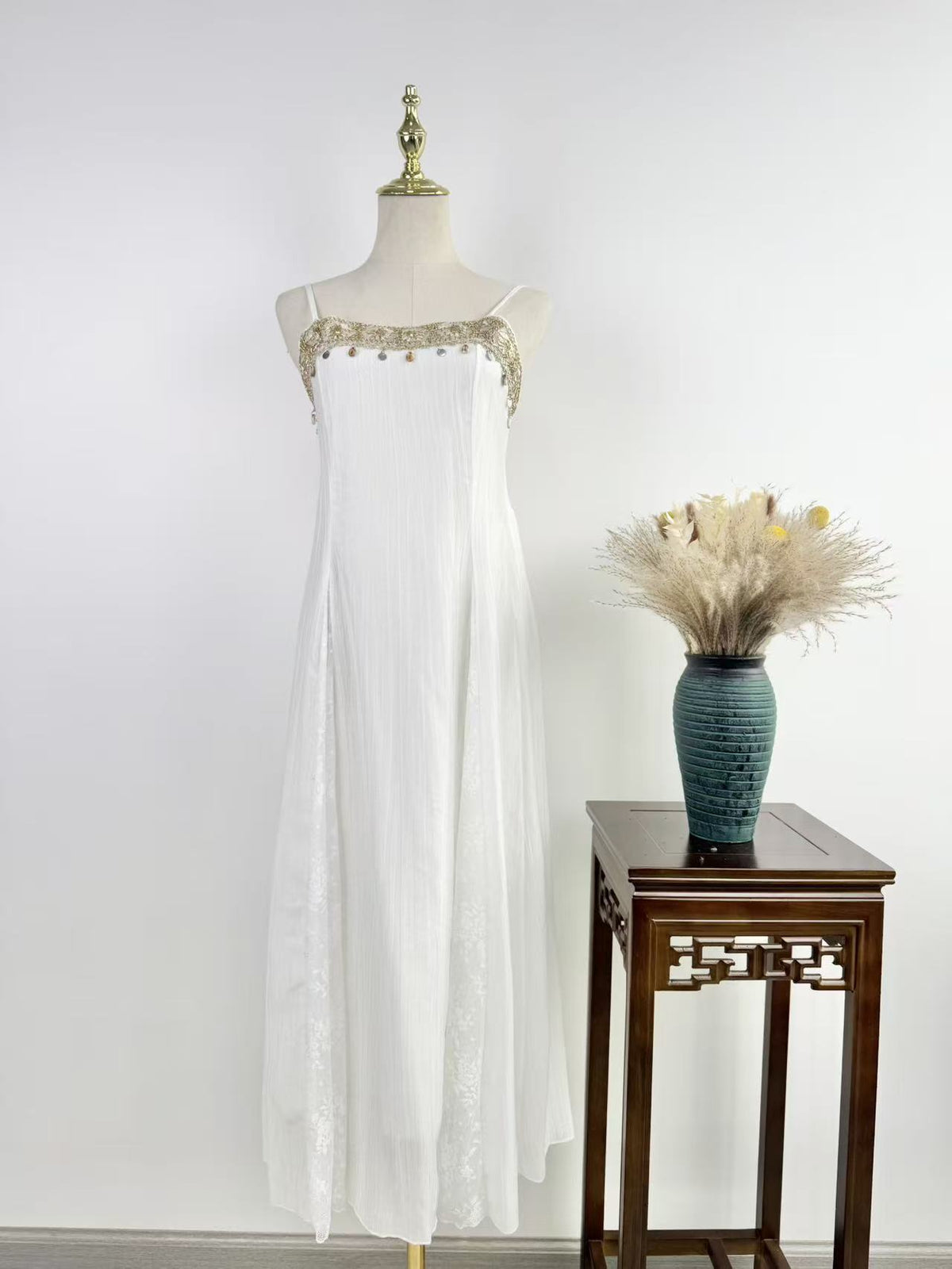 Women's Fashion Loose Lace-panelled Strap Dress