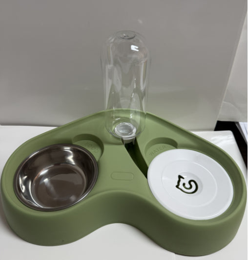 Matcha Green Ground Bird Feeder