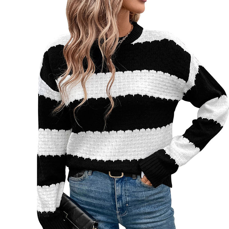 Round Neck Long Sleeve Black and White Color Matching Knitted Sweater