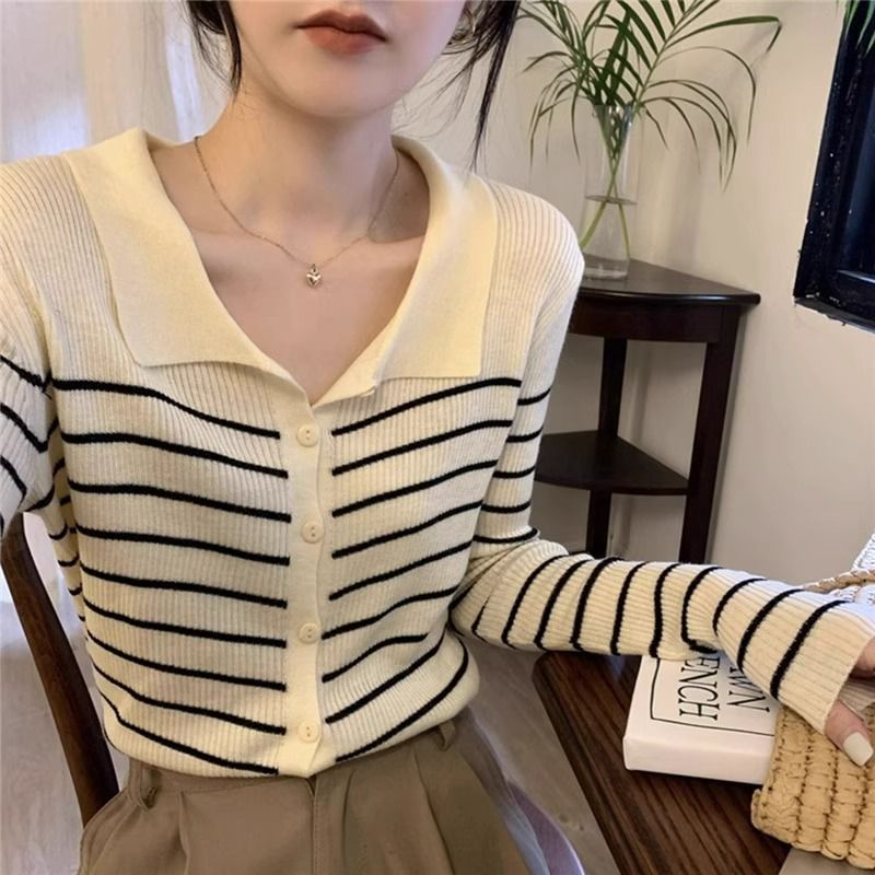 Women's Black and White Autumn Striped Sweater Top