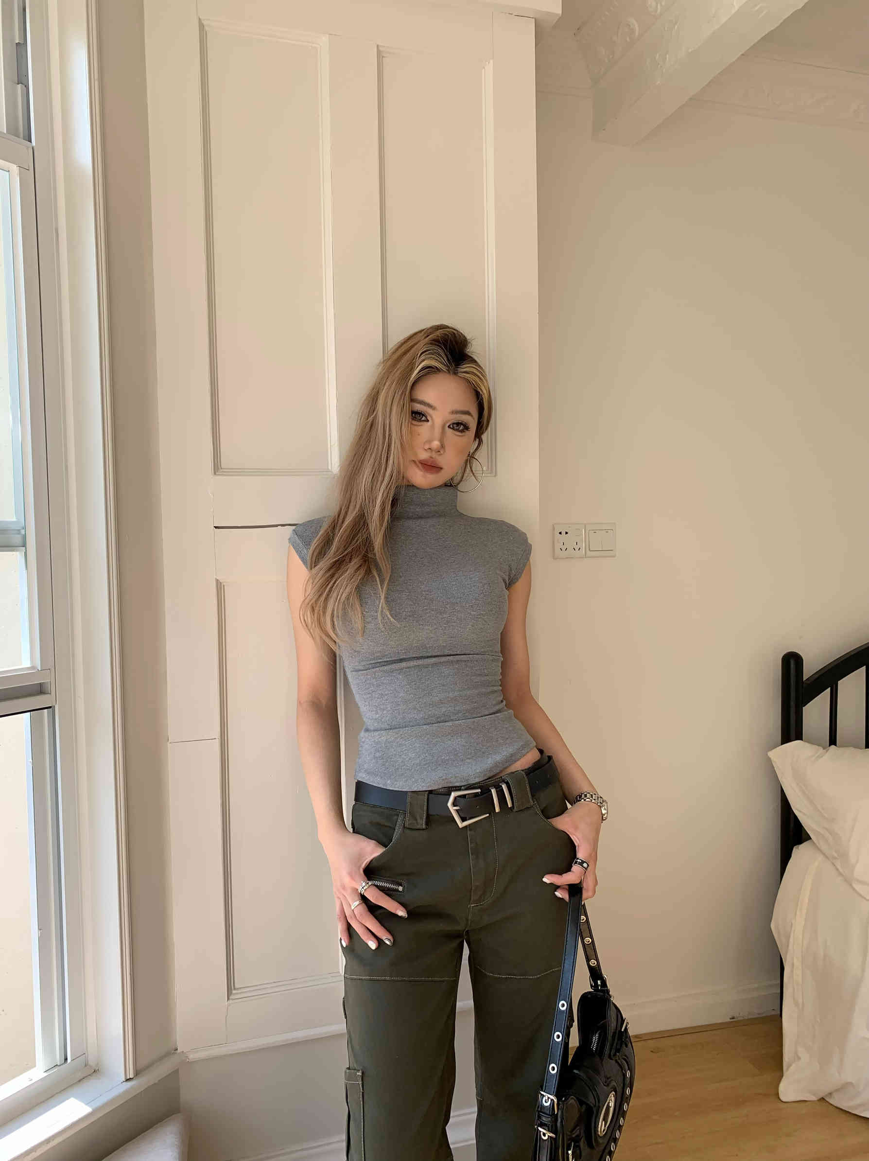 Pure Color Half Collar Vest Women's Short-sleeved Waist T-shirt