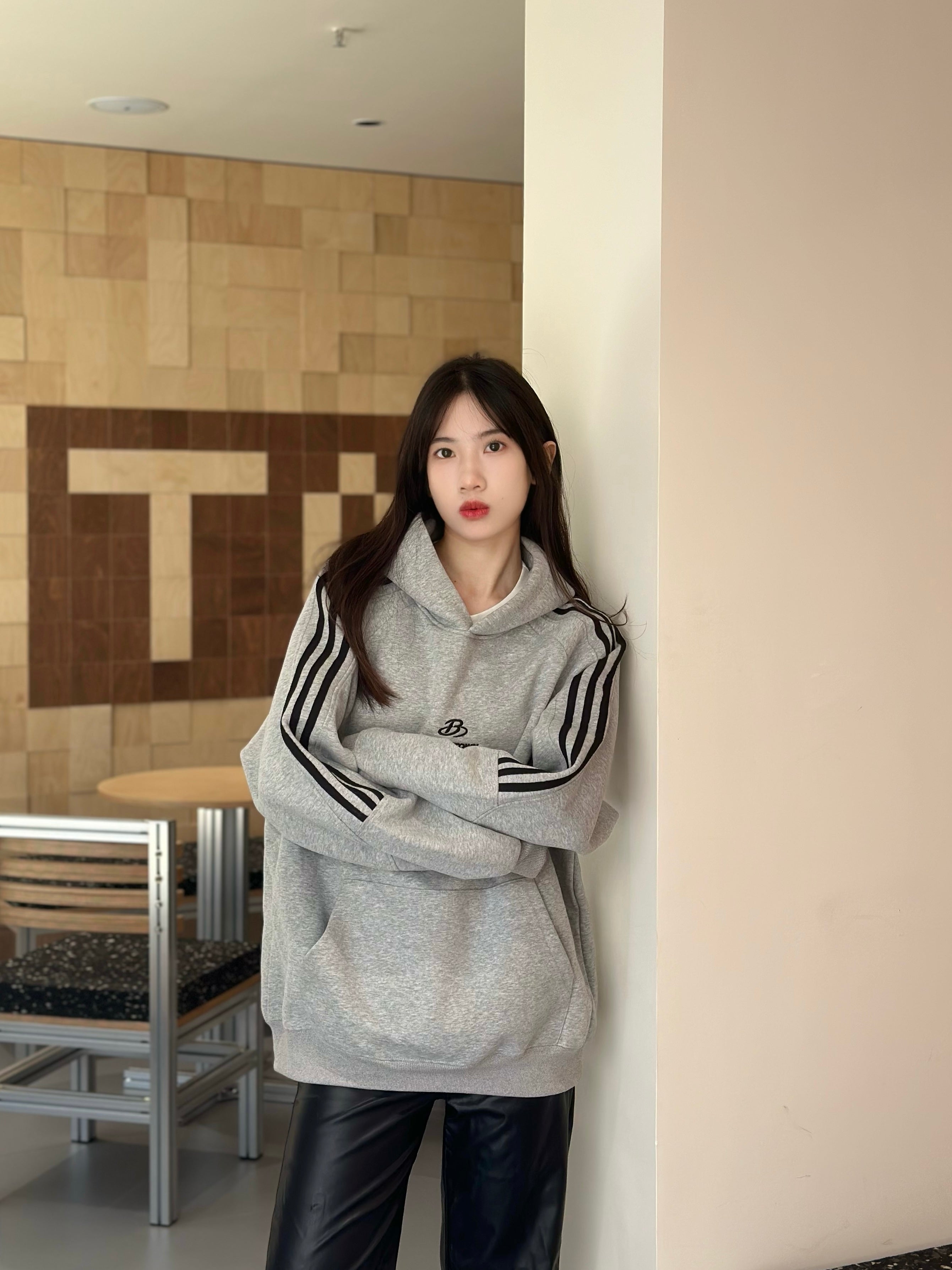Women's Retro Striped Raglan Hooded Sports Sweater