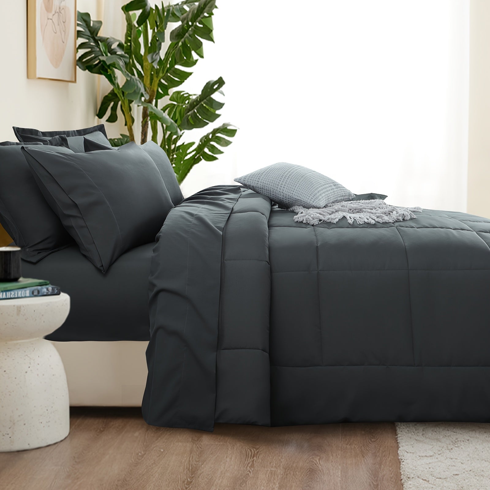 7pcs Ultra-Soft Bed In A Bag, Down Alternative Bedding Sets With All Season Quilted Comforter, Flat Sheet, Fitted Sheet, Pillowcases -Gifts For The Family And Friends