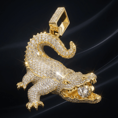 Crocodile Pendant Necklace with 3D Animal Design and 4 mm Rope Chain