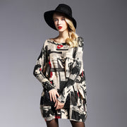 Chic Lip Print Oversized Knit Sweater for Women