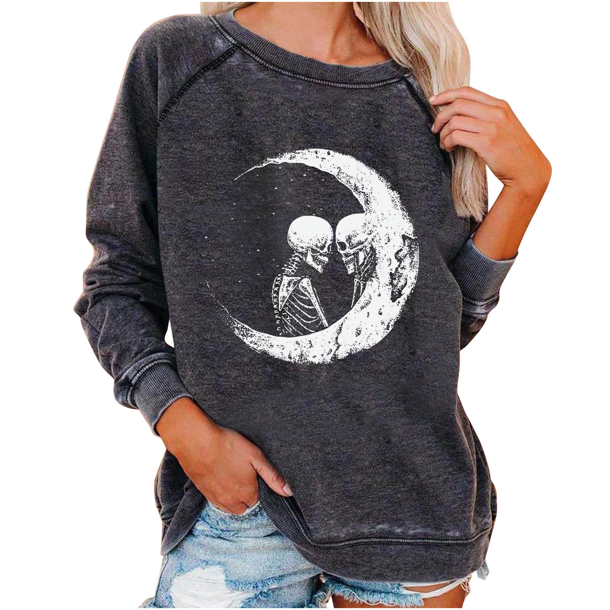 Women's Halloween Skull Graphic Sweatshirt