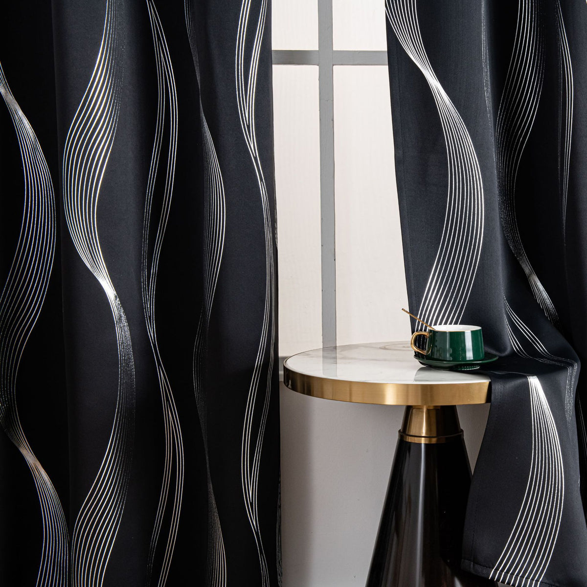 Solid-color Wavy-line Heat-transfer Silver Sun-blocking and Heat-insulating Curtain