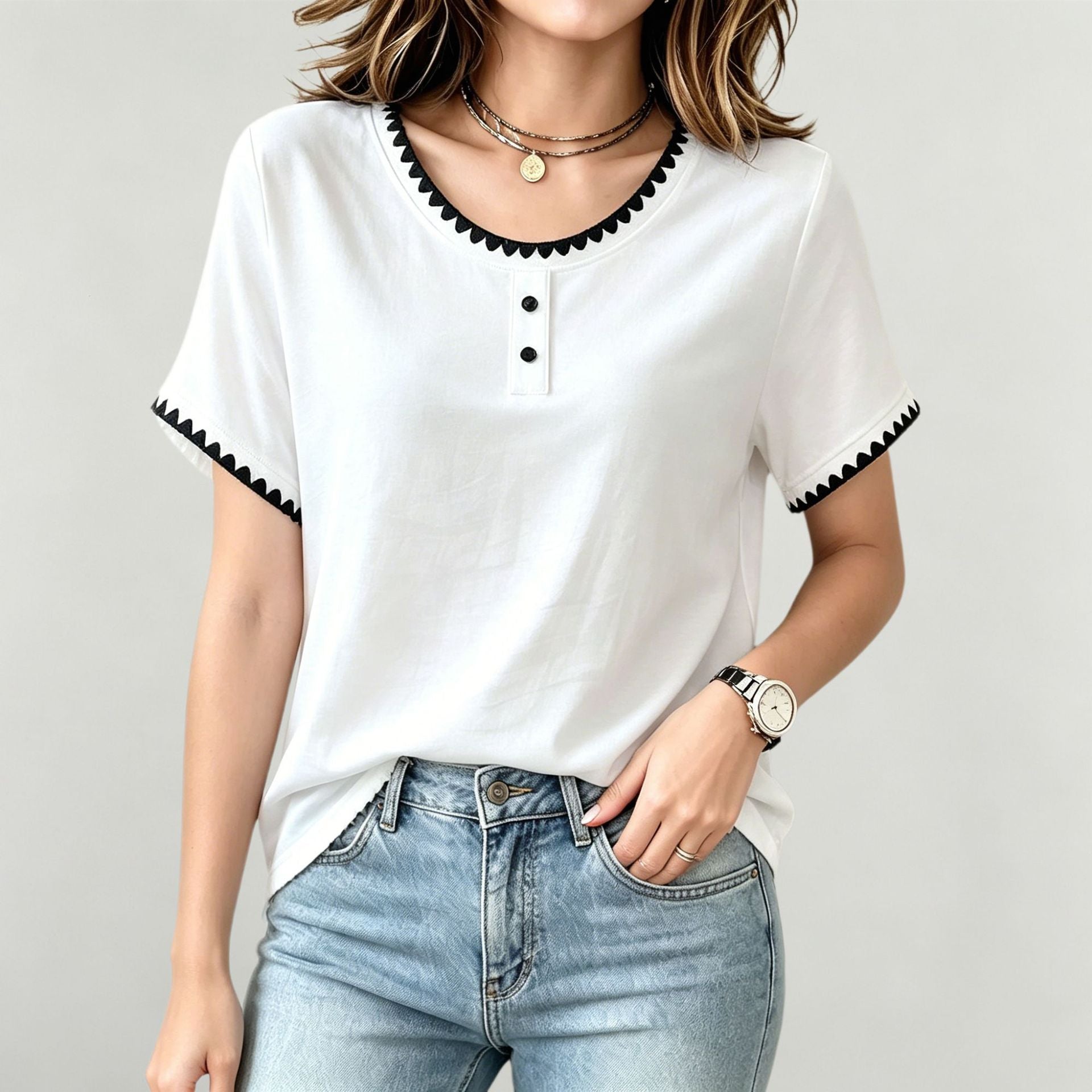 Versatile U-neck Short Sleeve T-shirt for Women