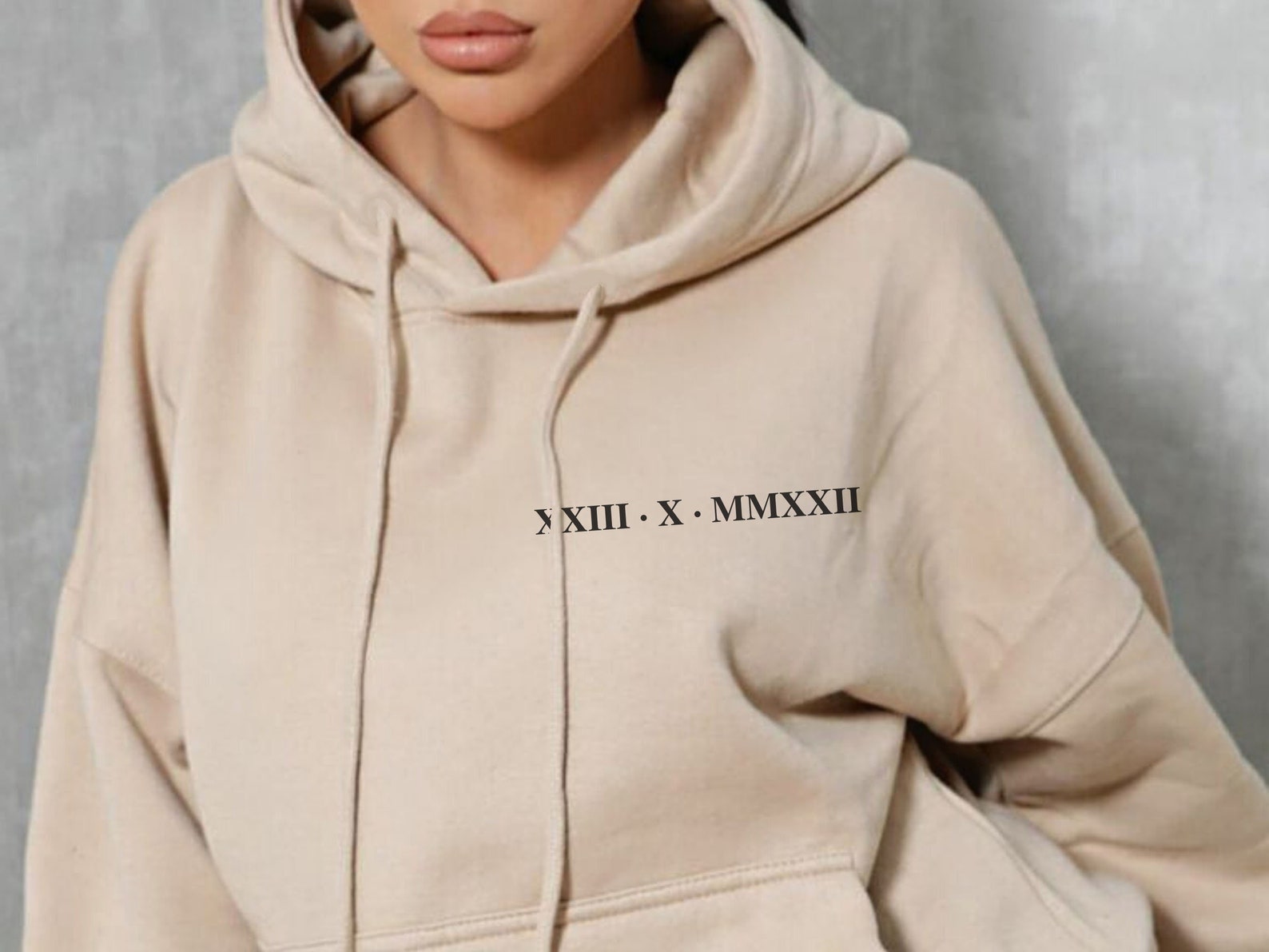 Women's Roman Numeral Printed Casual Hoodie