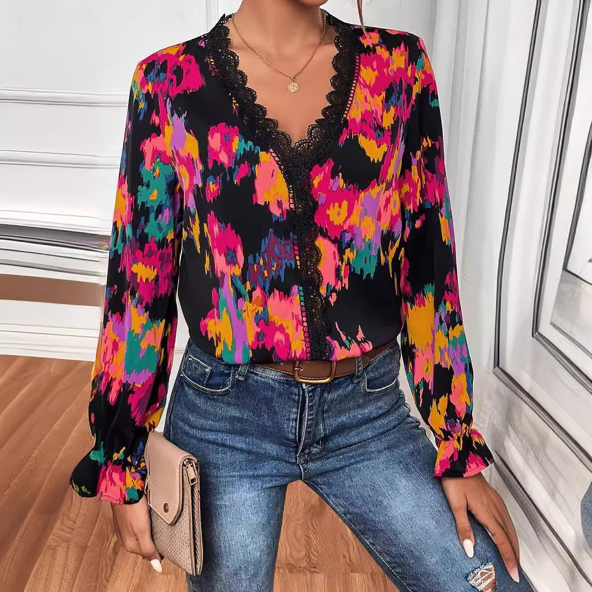 In-stock Womens Bohemian Graffiti-print Shirt