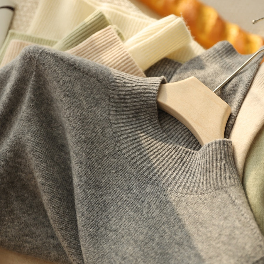 Wear Everywhere Versatile Seamless and Extra Thick Wool Knit Sweater