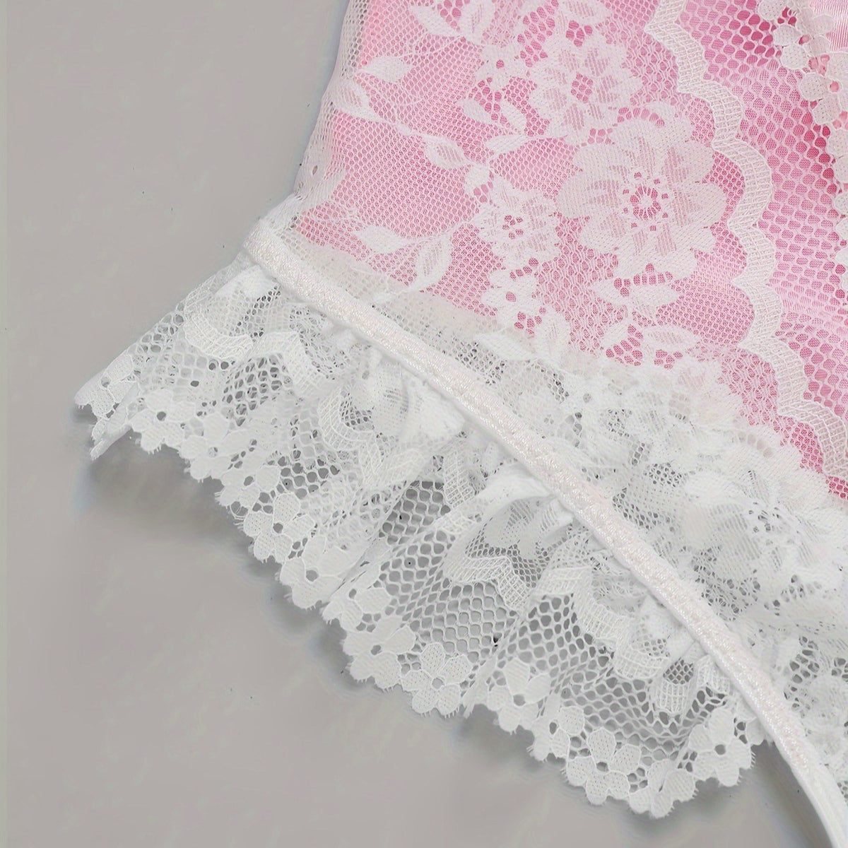 Elegant Lace Sweet & Gentle Plus-Size Jumpsuit
