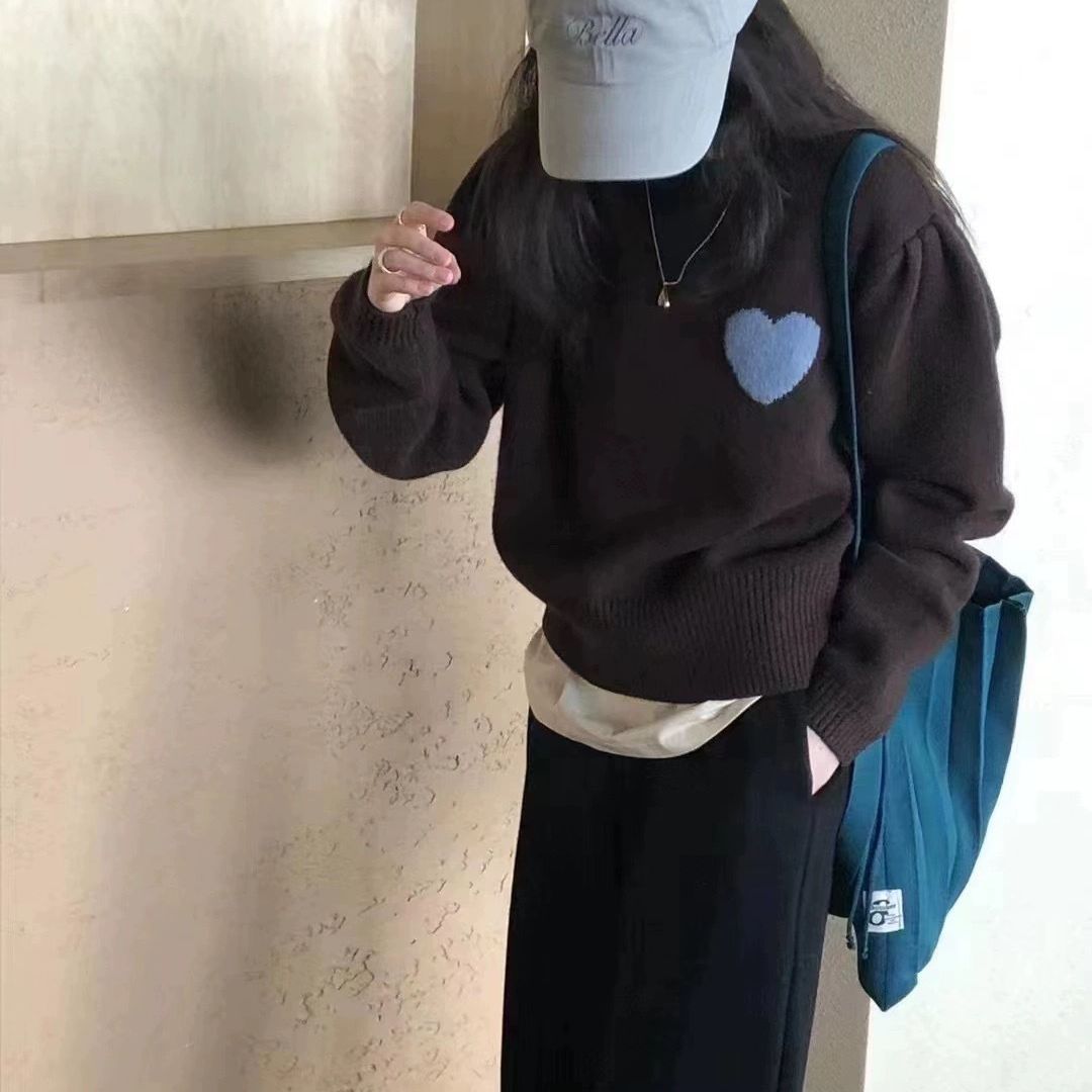 Korean Sweet Heart Embroidered Knit Sweater