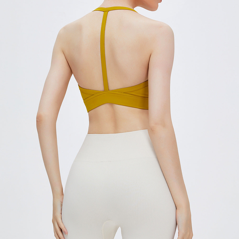 Quick-Drying Halter Workout Bra – Breathable & Supportive
