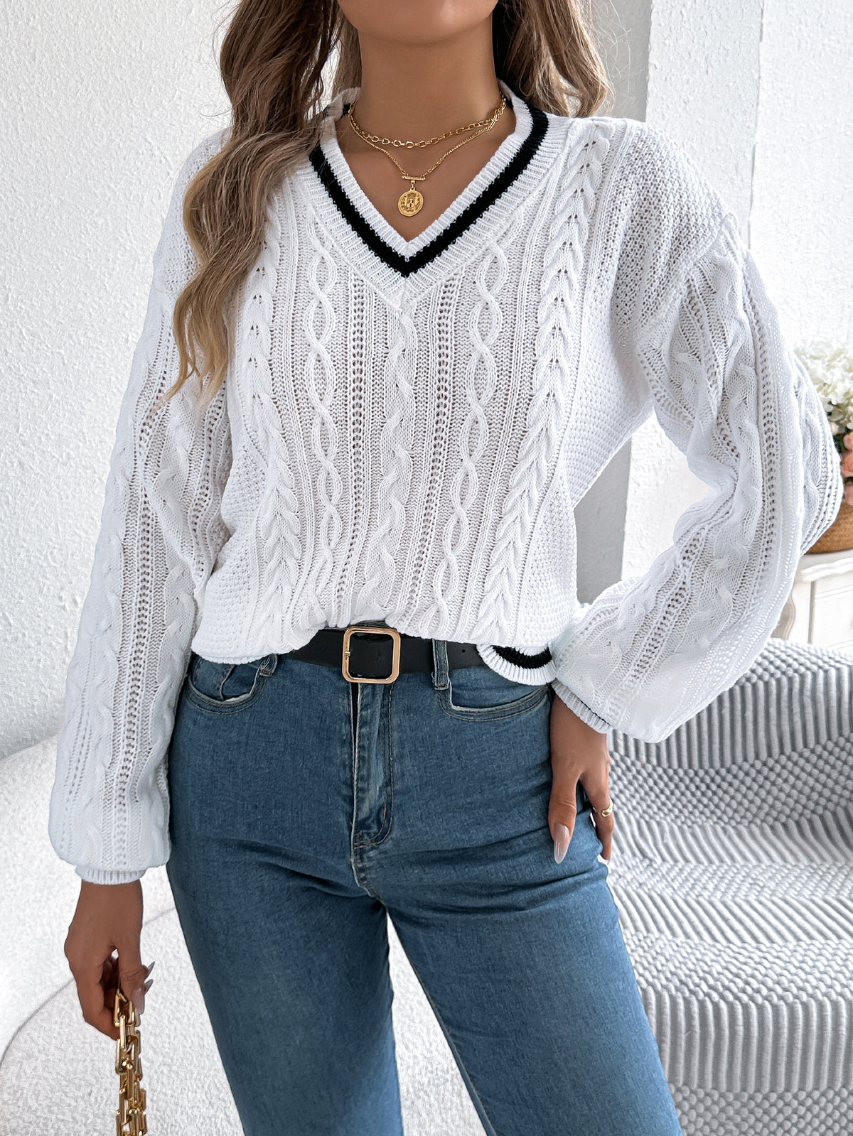 Color Block V-neck Cable Knit Lantern Sleeve Sweater