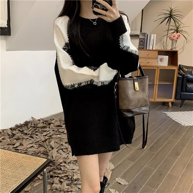 Versatile Red Loose-fitting Sweater New Design Slimming Contrast Color