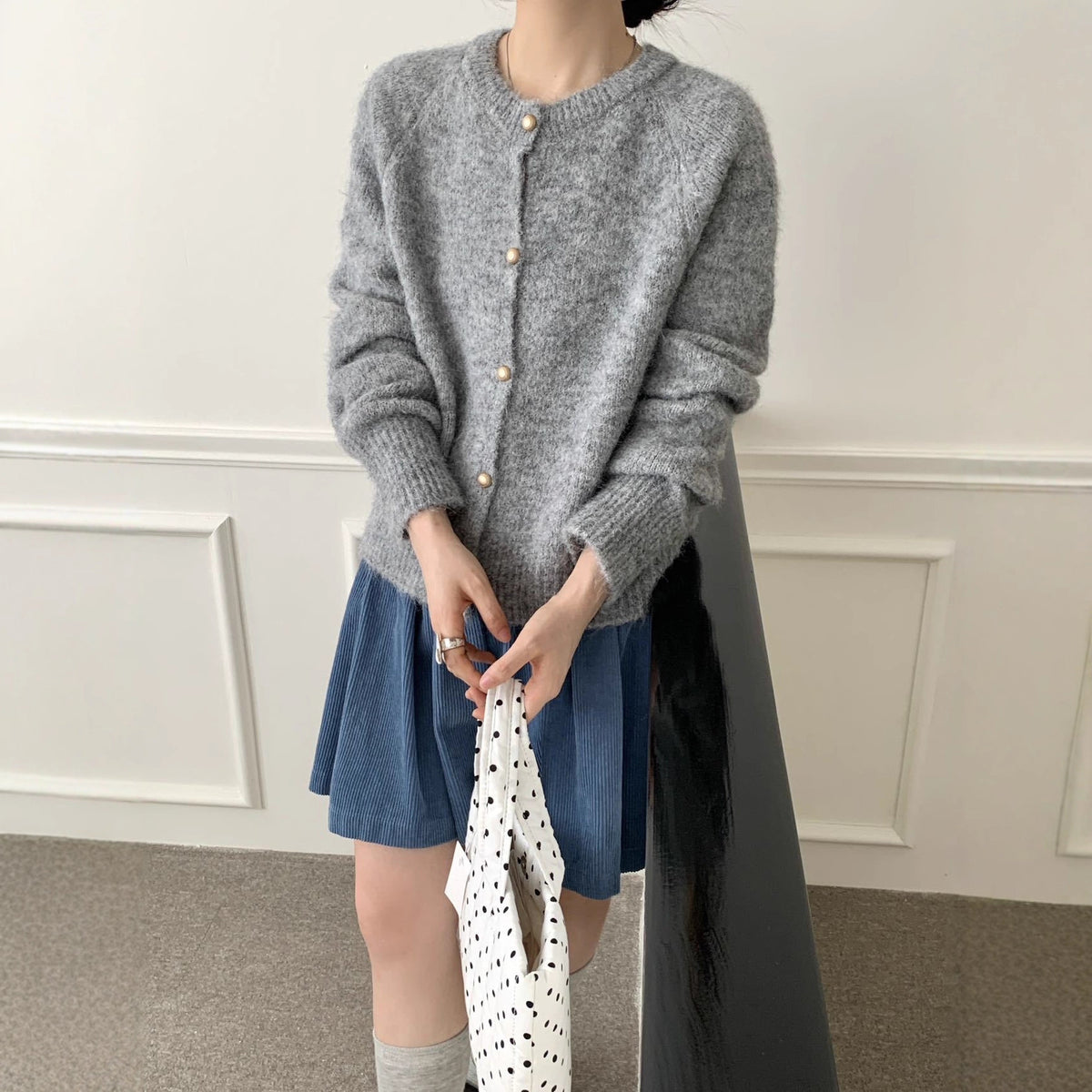 Metal Buckle Round Neck Knitted Cardigan Loose Casual