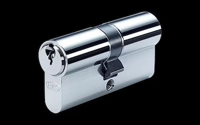 High-security 5-pin door lock cylinder with paracentric key system