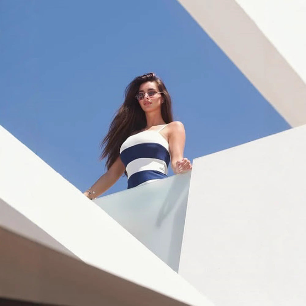 Chic Contrast-Color Wide-Leg Strap Jumpsuit