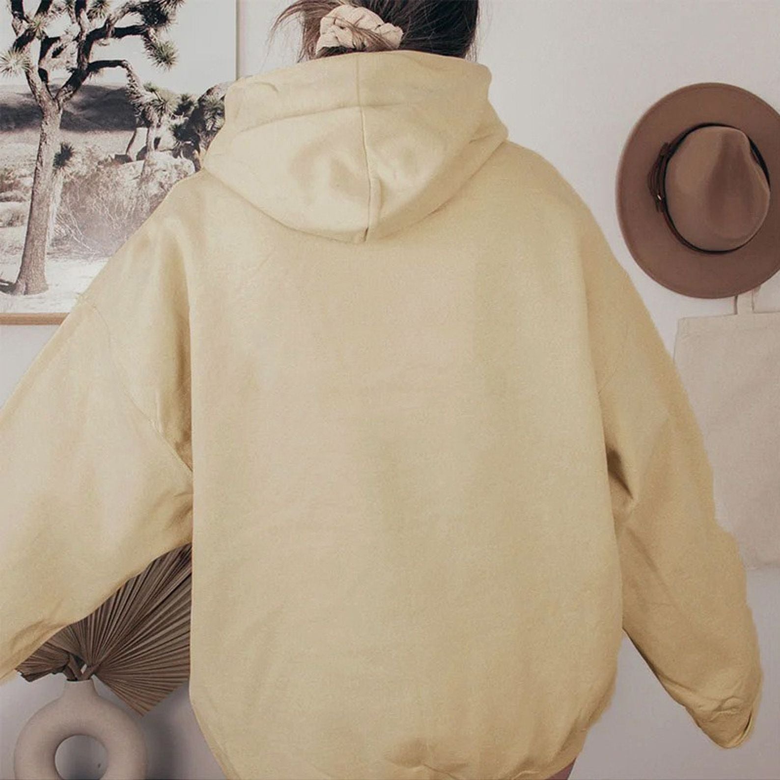 Cozy Fleece-Lined Kangaroo Pocket Drawstring Hoodie